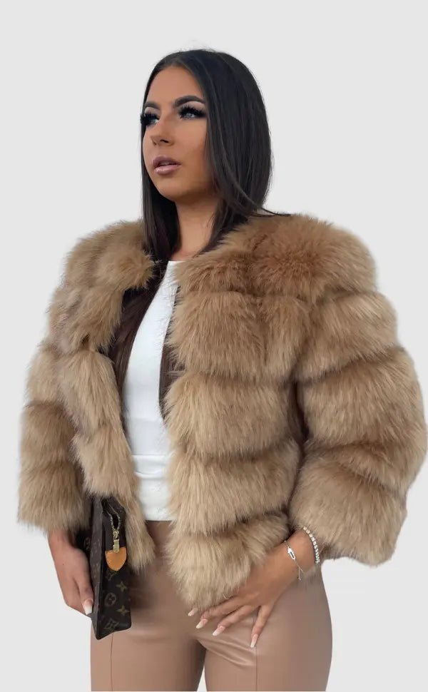 Comfortable Black Faux Fur Coat for Women with Relaxed Fit Everyday Wear Soft Finish Outdoor Style