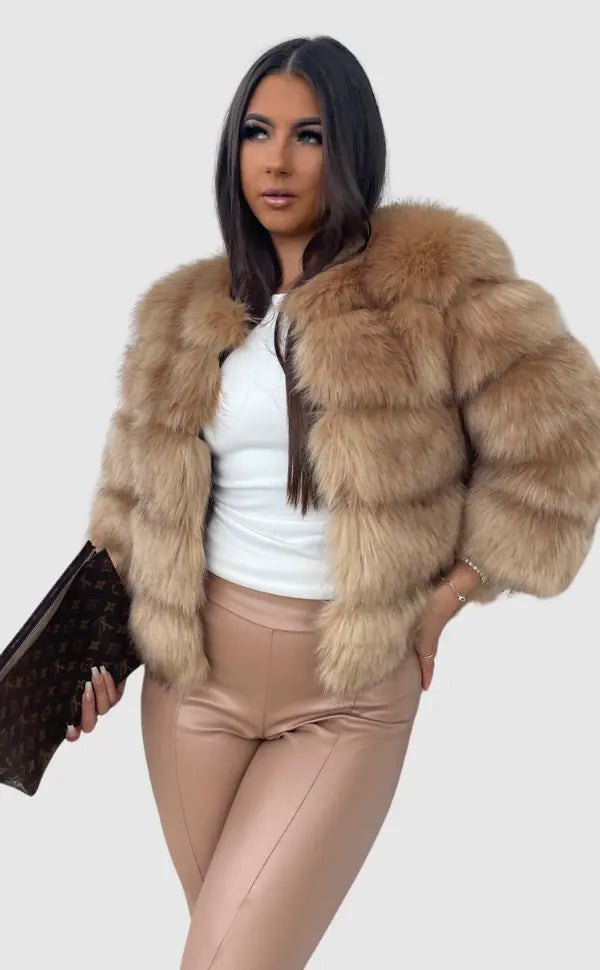 Comfortable Black Faux Fur Coat for Women with Relaxed Fit Everyday Wear Soft Finish Outdoor Style