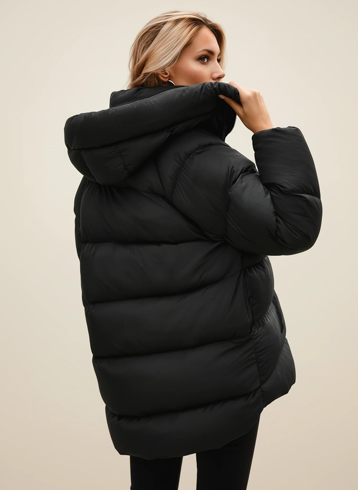 Comfortable Black Puffer Jacket for Women with Collared Button Front Oversized Fit Relaxed Fit Quilted Winter Style