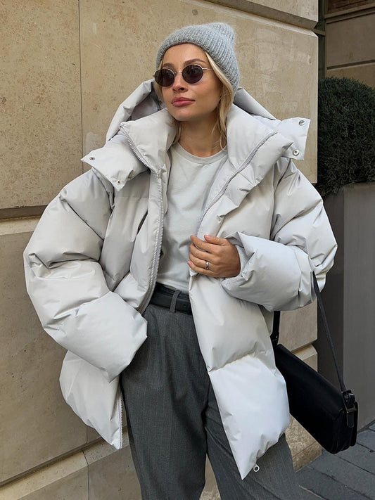 Comfortable Black Puffer Jacket for Women with Collared Zip Front Side Pockets Oversized Fit Quilted Layered Style