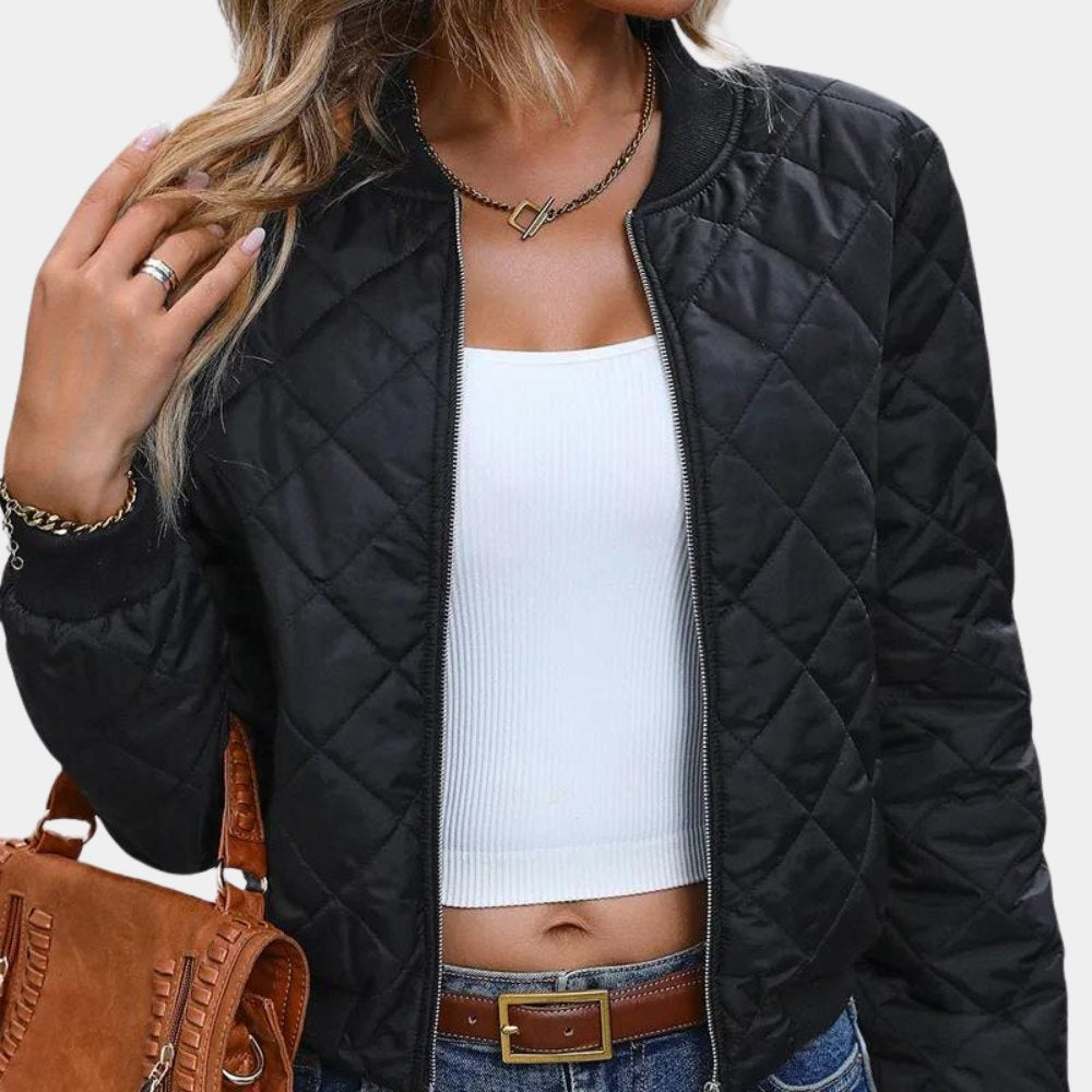 Comfortable Black Quilted Jacket for Women with Zip Front Relaxed Fit Plaid Winter Style