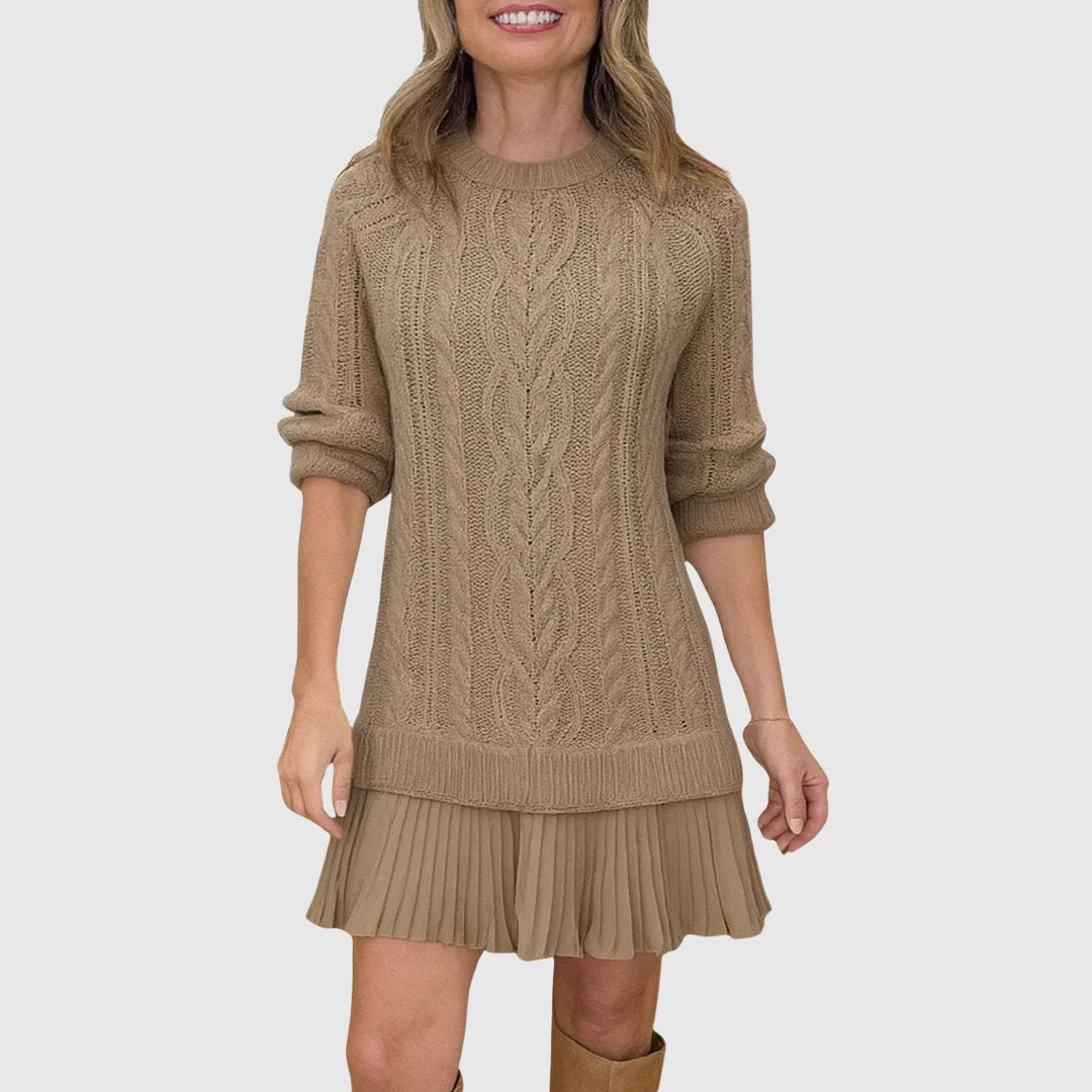 Comfortable Black Sweater for Women with Crew Neck Long Sleeve Ribbed Cable Knit Pleated Relaxed Style