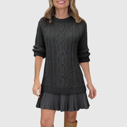 Comfortable Black Sweater for Women with Crew Neck Long Sleeve Ribbed Cable Knit Pleated Relaxed Style