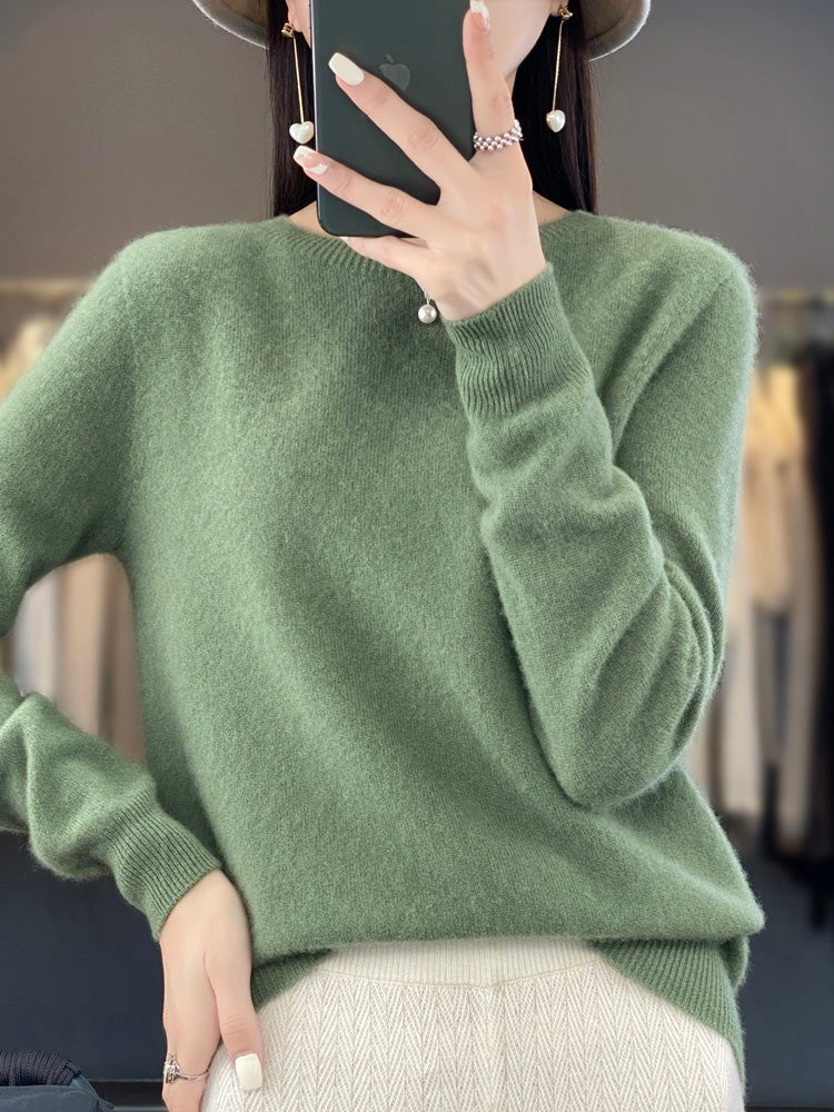 Comfortable Black Sweater for Women with Relaxed Fit Soft Finish Classic Cut Everyday Style