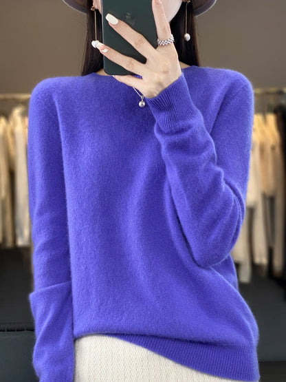 Comfortable Black Sweater for Women with Relaxed Fit Soft Finish Classic Cut Everyday Style
