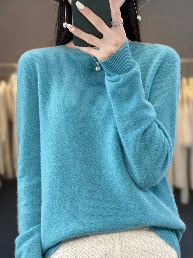Comfortable Black Sweater for Women with Relaxed Fit Soft Finish Classic Cut Everyday Style