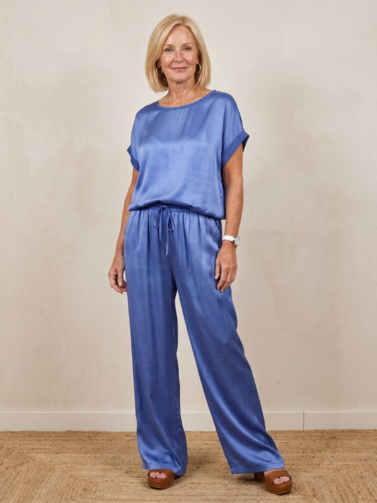 Comfortable Blue Loungewear Set for Women with Short Sleeve Drawstring Waist Wide Leg Relaxed Fit Cosy Style