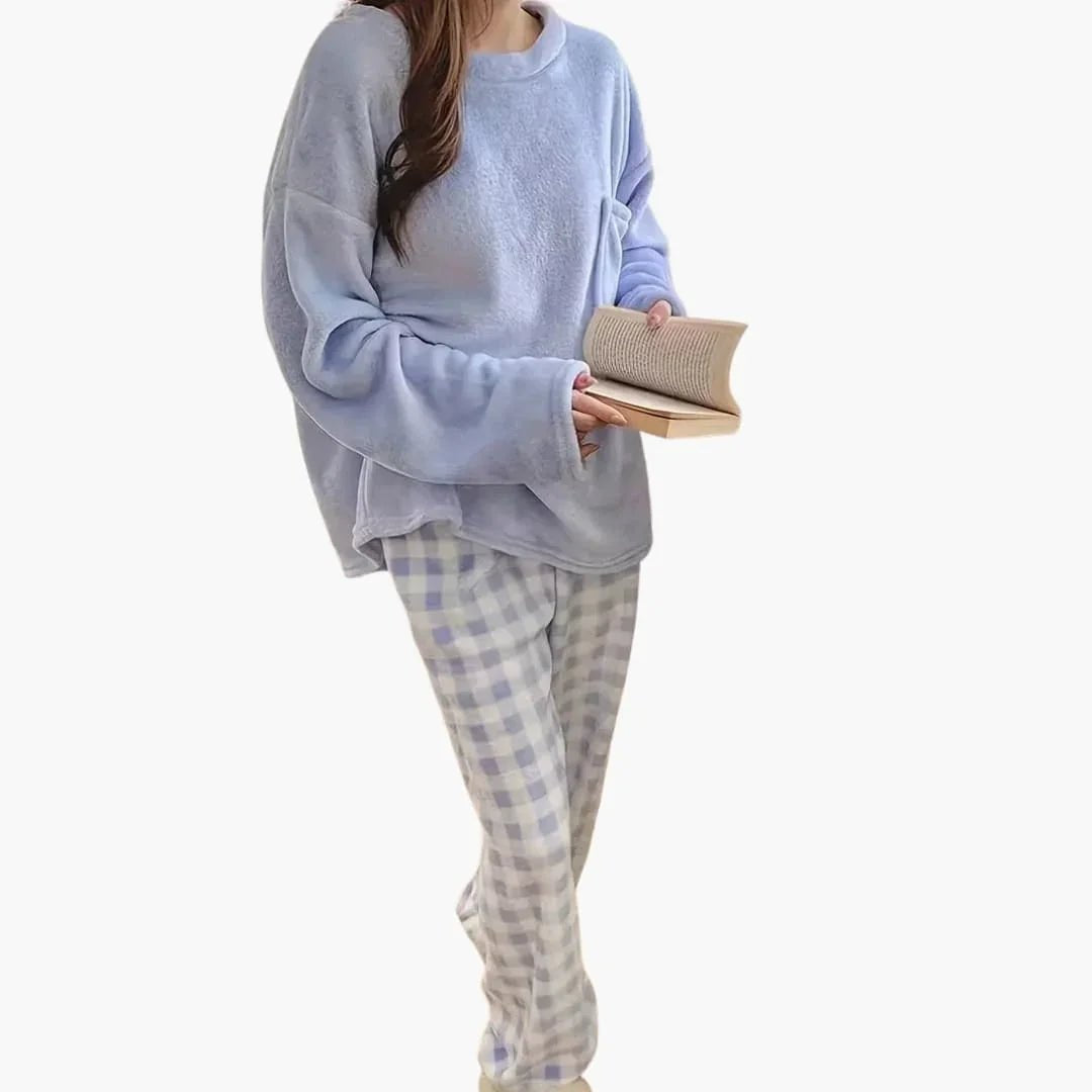 Comfortable Blue Pajamas for Women with Long Sleeve Side Pockets Plaid Relaxed Style