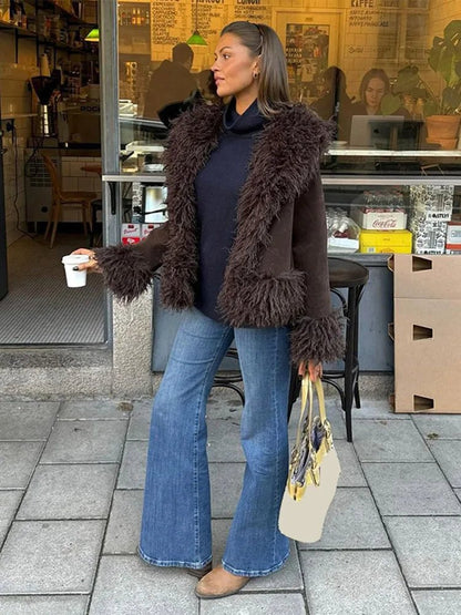 Comfortable Brown Faux Fur Coat for Women with Knit Relaxed Fit Everyday Wear Outdoor Style