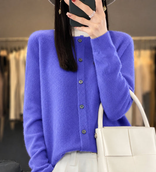 Comfortable Gray Cardigan for Women with Button Front Everyday Wear Soft Finish Relaxed Style