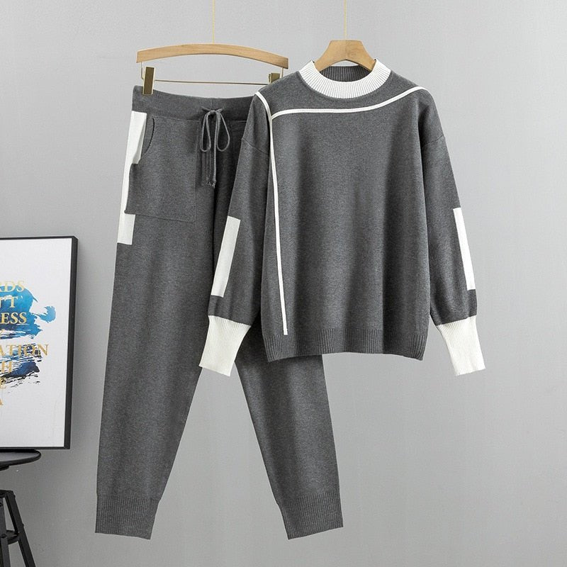 Comfortable Gray Loungewear Set for Women with Collared Long Sleeve Side Pockets Elastic Waist Drawstring Waist Everyday