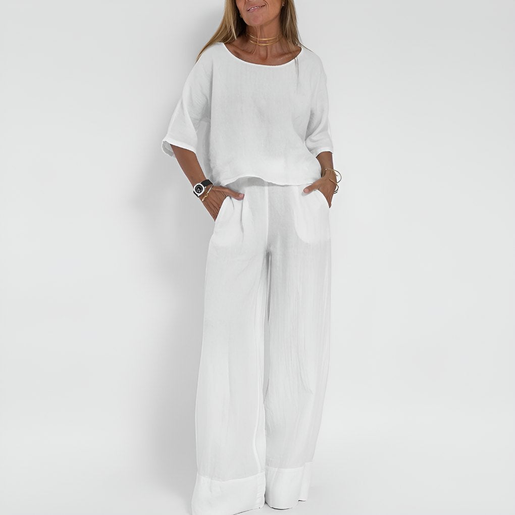 Comfortable Gray Loungewear Set for Women with Wide Leg Everyday Wear Soft Finish Relaxed Style