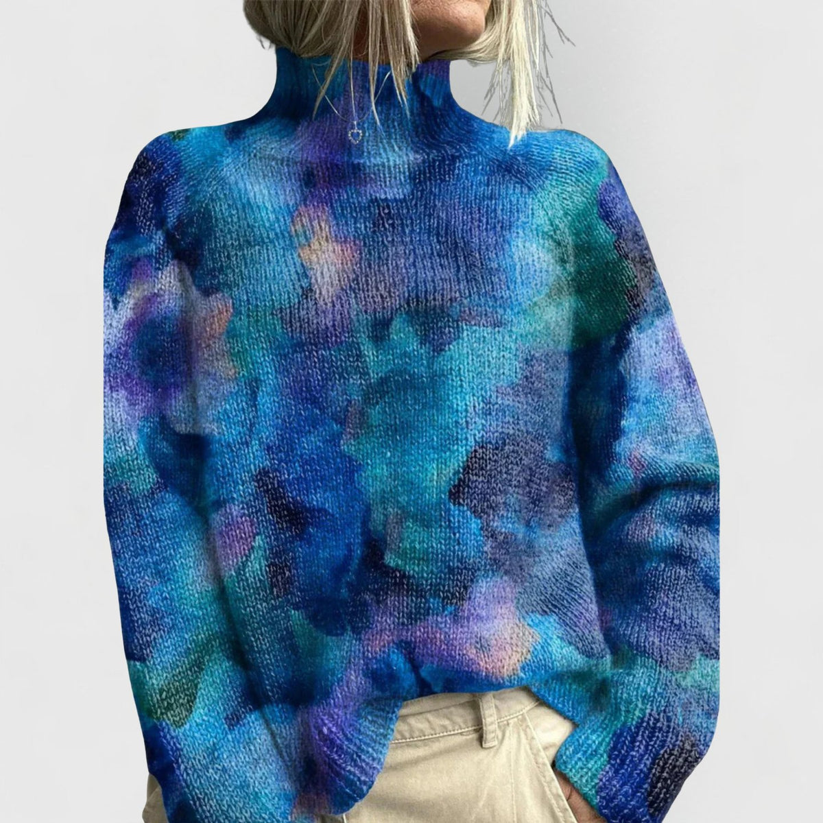Comfortable Green Sweater for Women with Turtleneck Relaxed Fit Everyday Wear Cosy Style