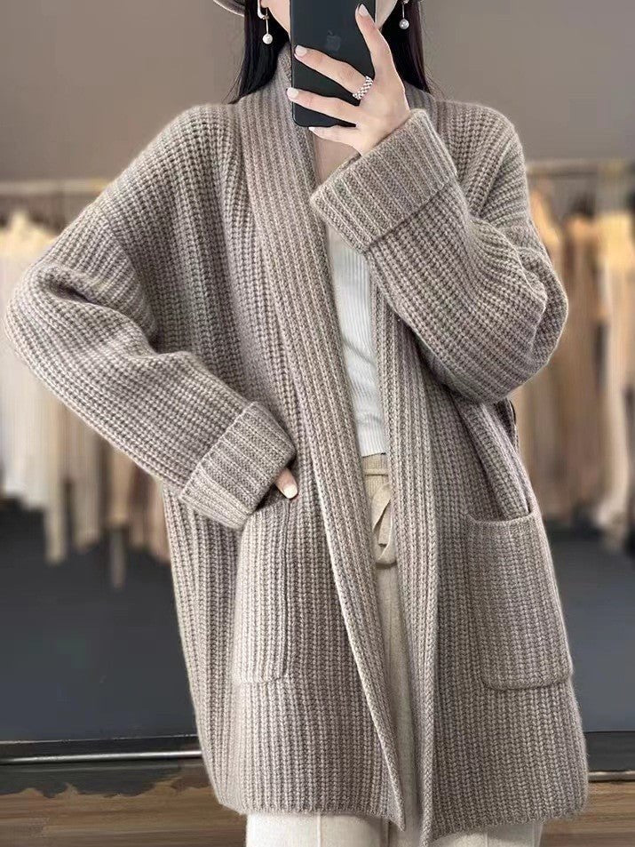 Comfortable Off White Cardigan for Women with Side Pockets Relaxed Fit Open Front Knit Everyday Style