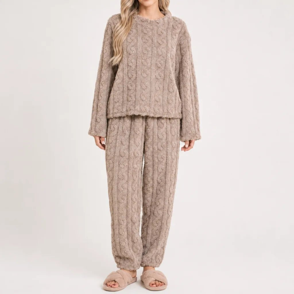 Comfortable Purple Pajamas for Women with Elastic Waist Fleece Lined Everyday Wear Relaxed Style
