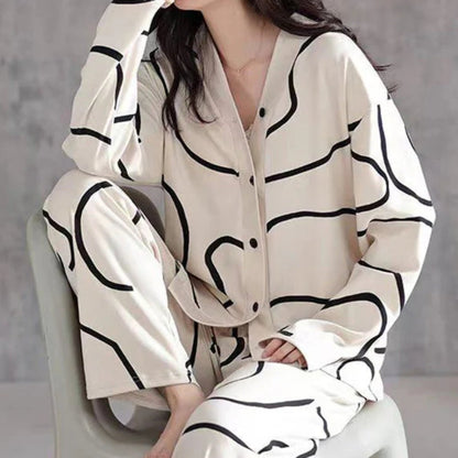 Comfortable White Pajamas Set for Women with Relaxed Fit Everyday Wear Soft Finish Lounge Style