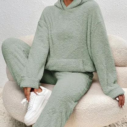 Comfortable White Sweat Set for Women with Hooded Side Pockets Fleece Lined Relaxed Style