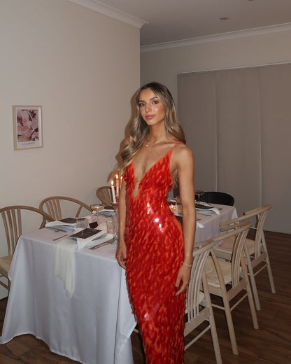 Elegant Red Sequin Dress for Women with Knit Relaxed Fit Everyday Wear Evening Style